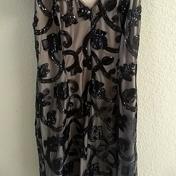 Sequins dress - Picture 4 of 4